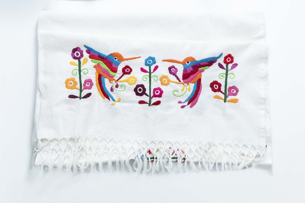 REBOZO MANTA BORDADO COLIBRÍ