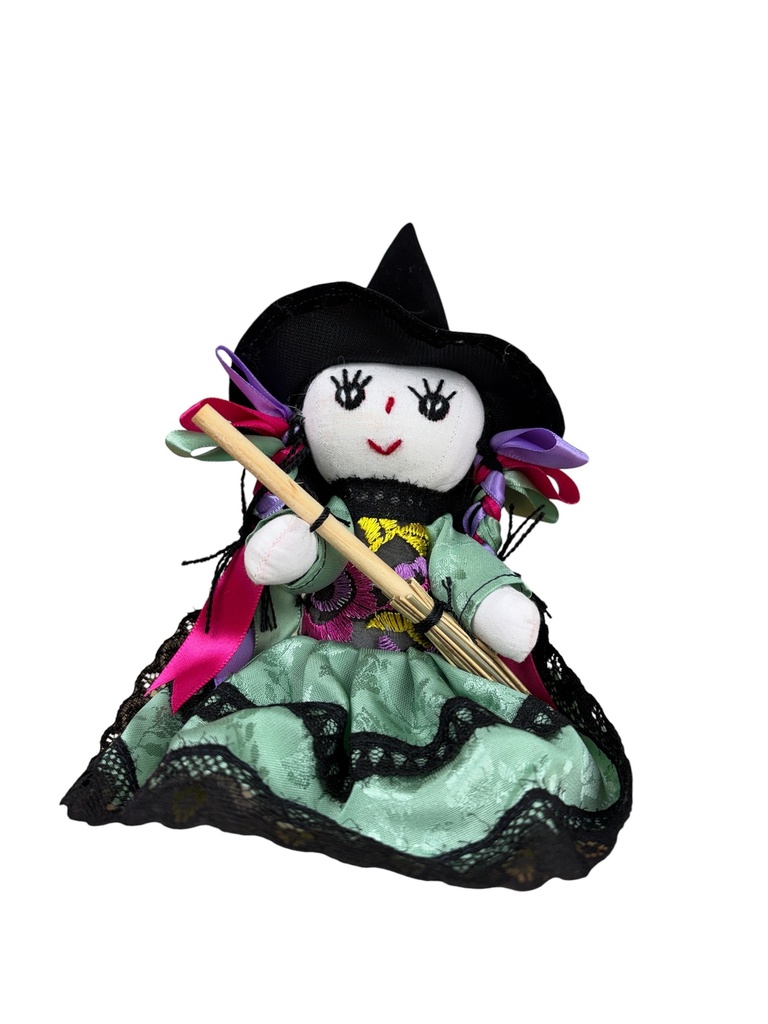 MUÑECA LELE BRUJITA CON SOMBRERO Y ESCOBA