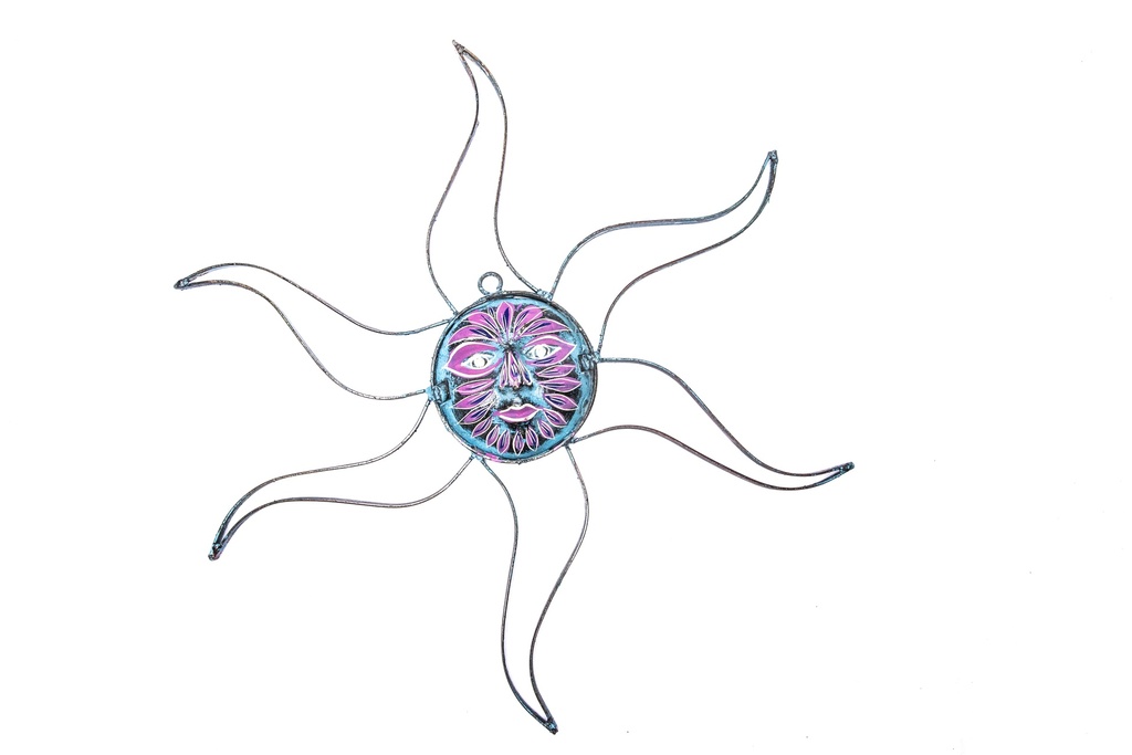 SOL DE BARRO PINTADO Y HIERRO 