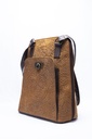 BOLSA DE PIEL TROQUELADA TIPO MOCHILA