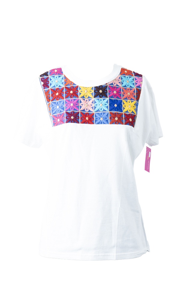 PLAYERA BORDADA CUADROS CON FLORES