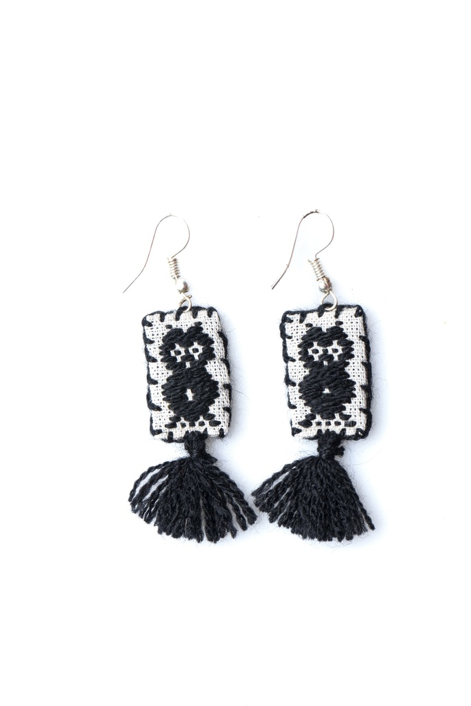 ARETES TECOLOTE BORDADOS 