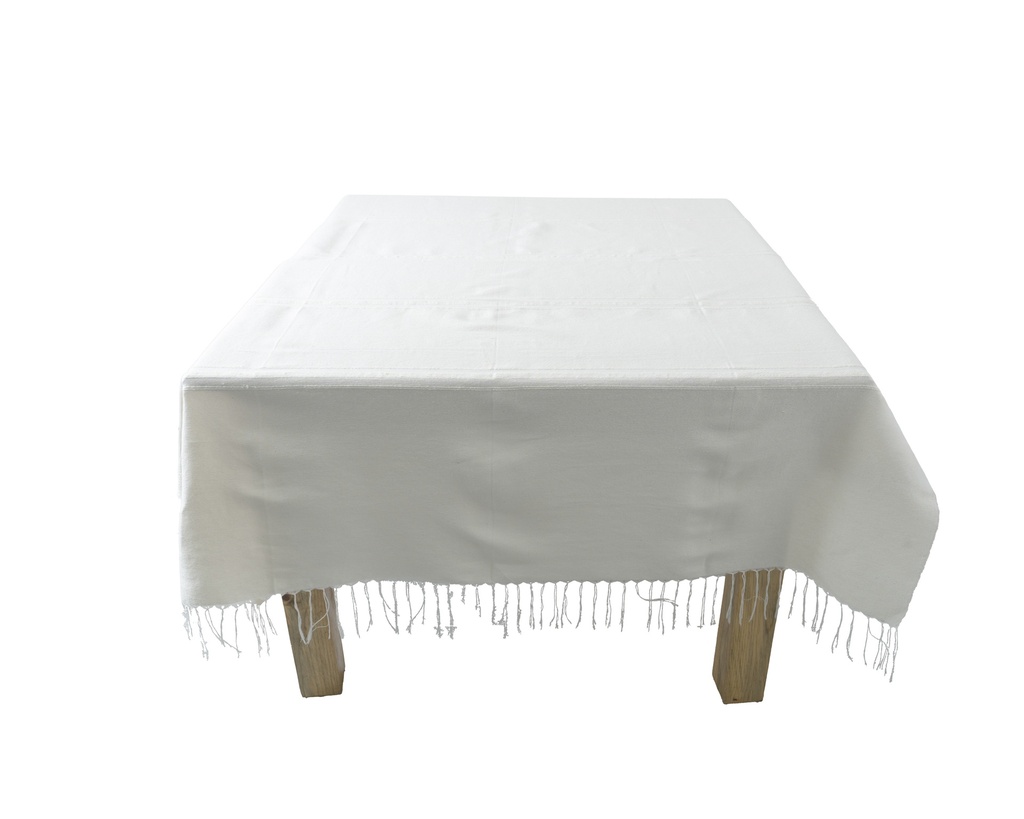 MANTEL CUADRADO CON FLECOS