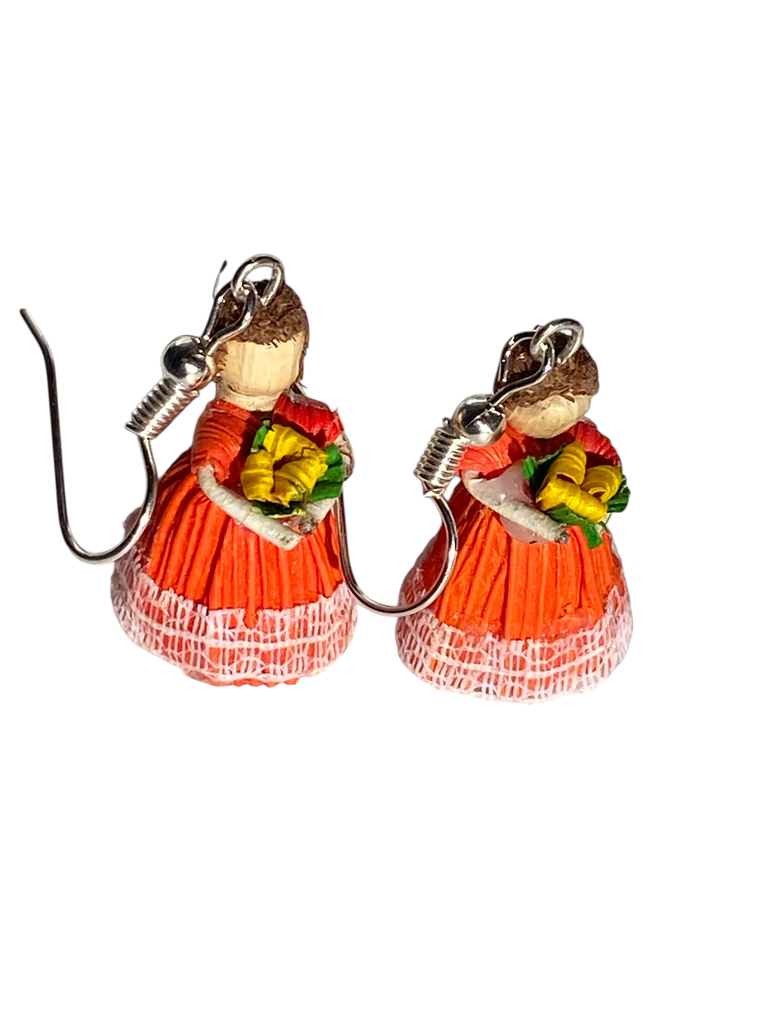 ARETES HOJA DE MAIZ DAMA CON FLORES