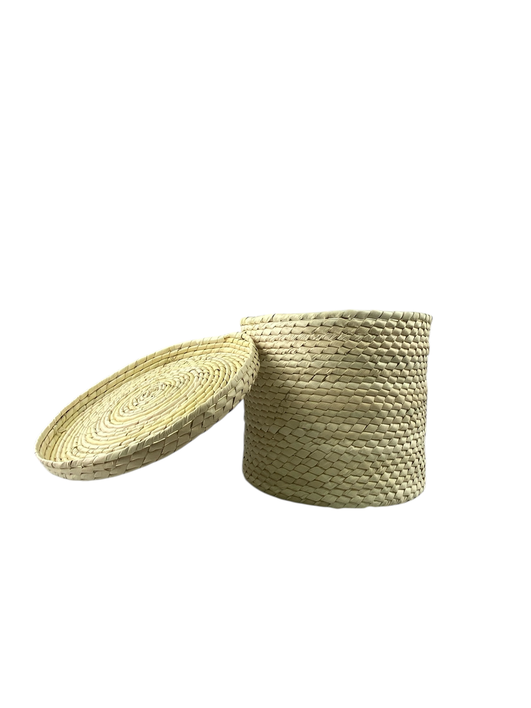 CESTO TEJIDO CON TAPA